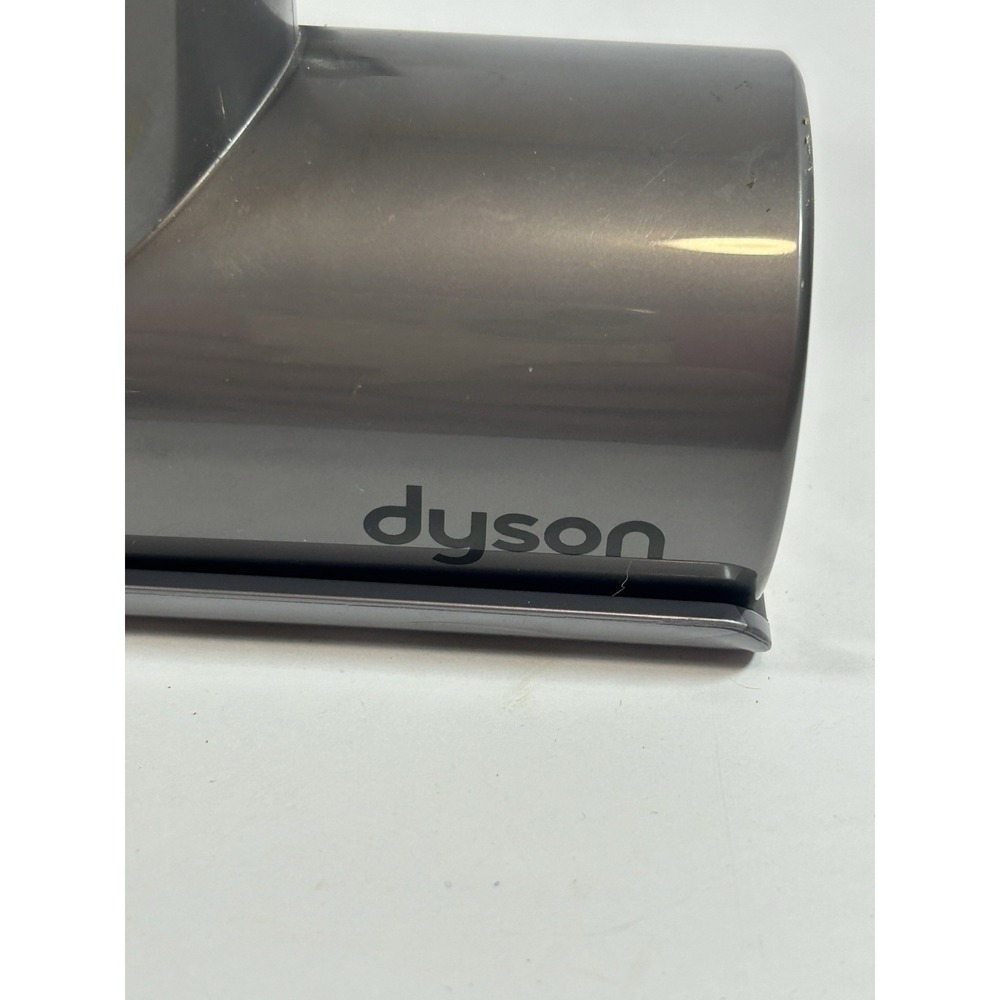 Dyson Vacuum Cleaner 6 Tool Lot & Wall Dock For V7, V8 Accessories - Picture 5 of 8